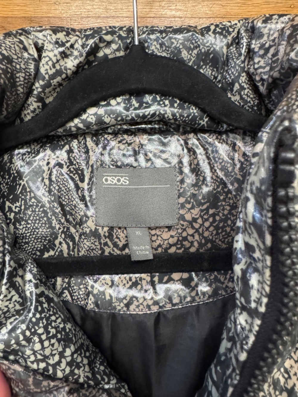 ASOS Snakeskin Puffer Jacket - Picture 3 of 3